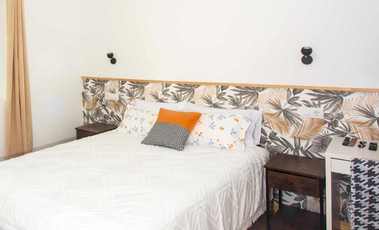 Sg Rooms Consuegra Kültér fotó